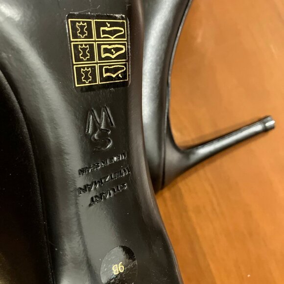 NWOT Stuart Wiseman pumps / heels black leather size 9 - Picture 6 of 6